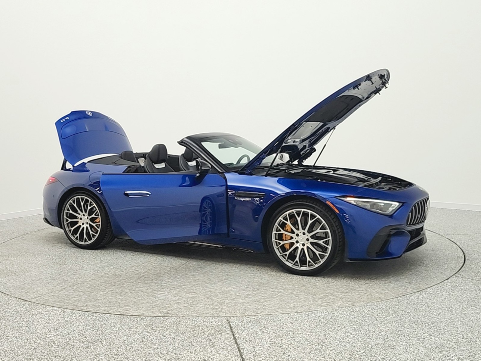 Certified Used 2022 Starling Blue Metallic Mercedes-Benz AMG® SL 63 image 18