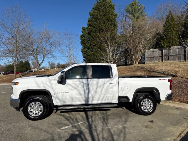 ChevroletSilverado 2500HD4
