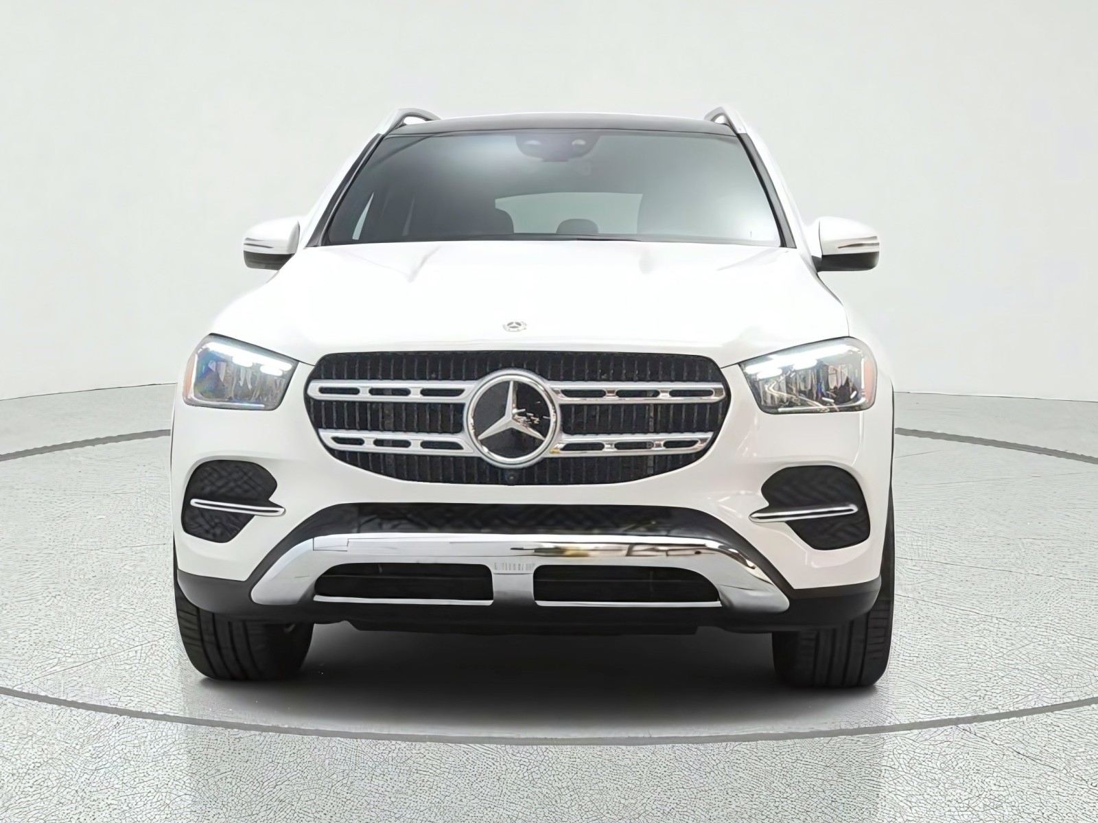 New 2026 Polar White Mercedes-Benz GLE 350 4MATIC® SUV image 2