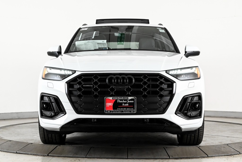 New 2024 Audi Q5 S Line Prestige 55 Tfsi E Quattro Suv In 1523 W North Avechicago A27656 1798