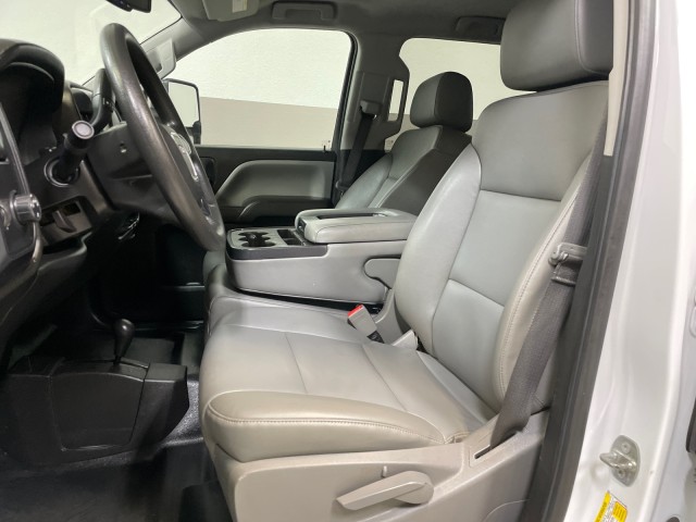 2018 GMC Sierra 2500HD CrewCab 4WD 6.0L-V8 in , 