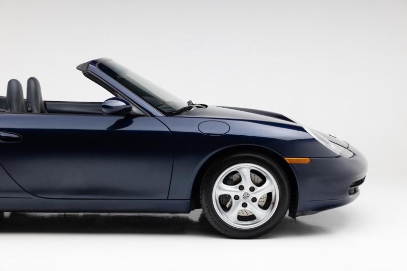 2000 Porsche 911 Carrera Carrera in , 