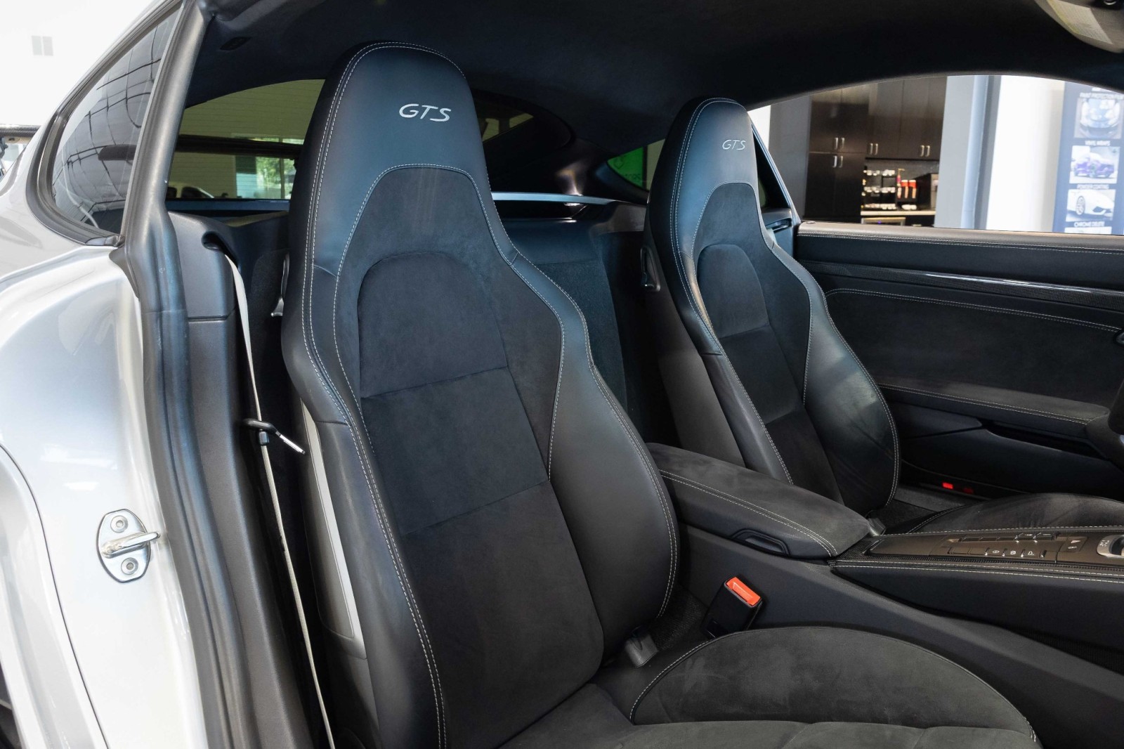 Used Car 2018 Porsche 718 Cayman  Gts For Sale In Boerne, Texas
