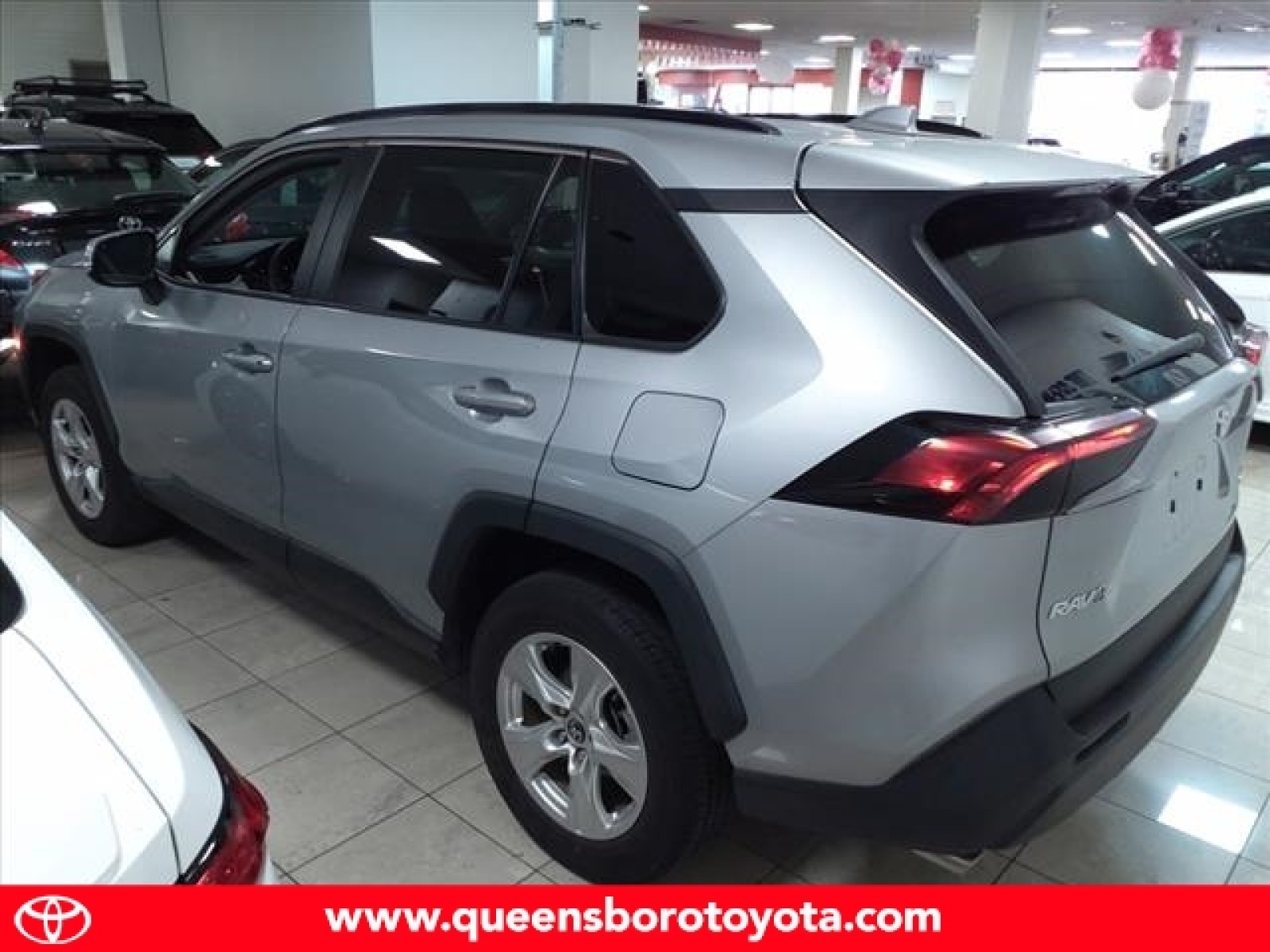 Used 2022 Toyota RAV4 XLE with VIN 2T3P1RFVXNW292133 for sale in Woodside, NY