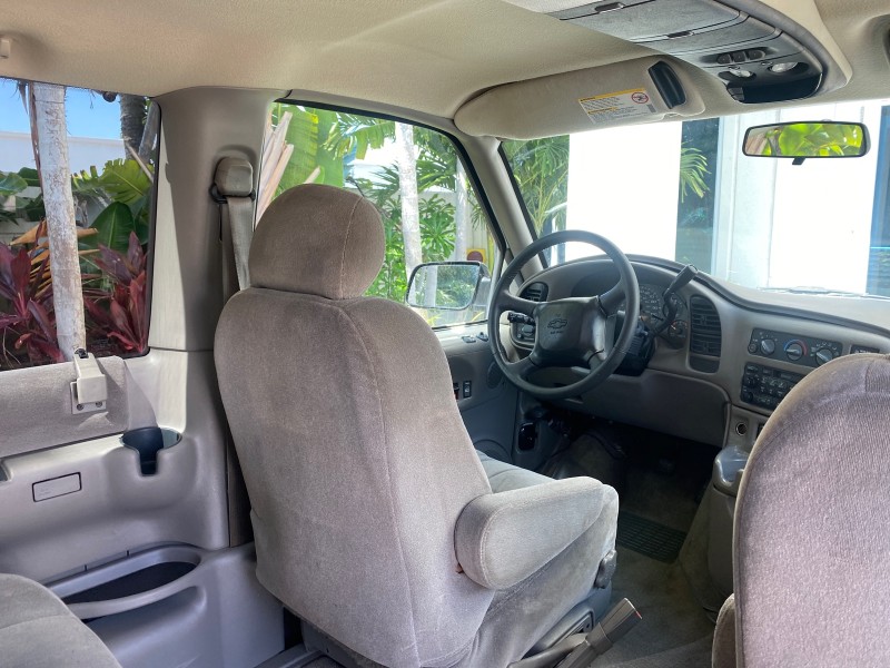2005 Chevrolet Astro Passenger LT LOW MILES 67,376 1 OWNER in , 