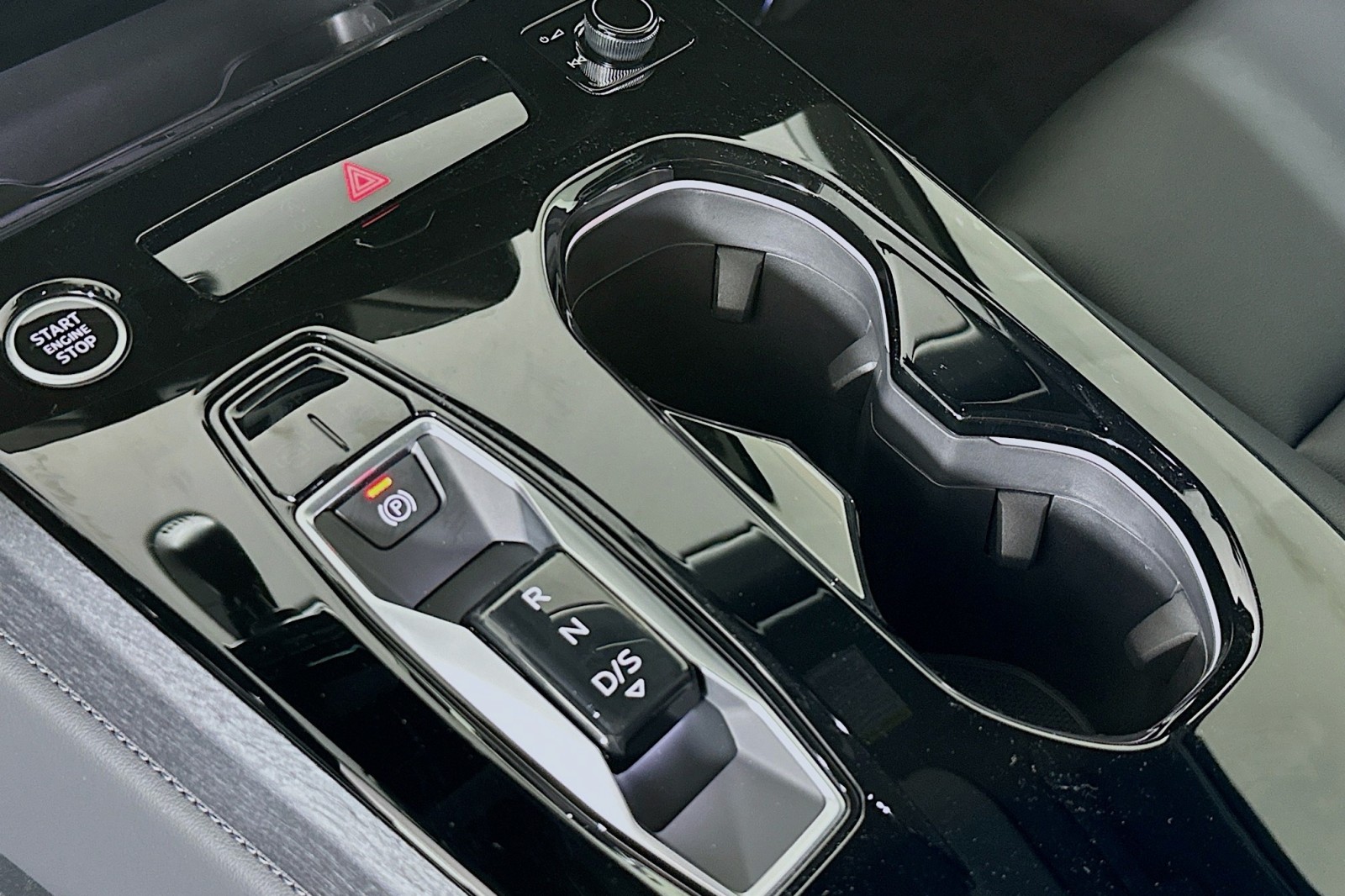 New 2026 Mythos Black Metallic Audi Premium image 7