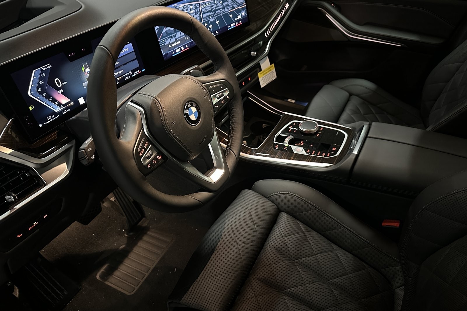New 2026 Alpine White BMW xDrive40i image 9