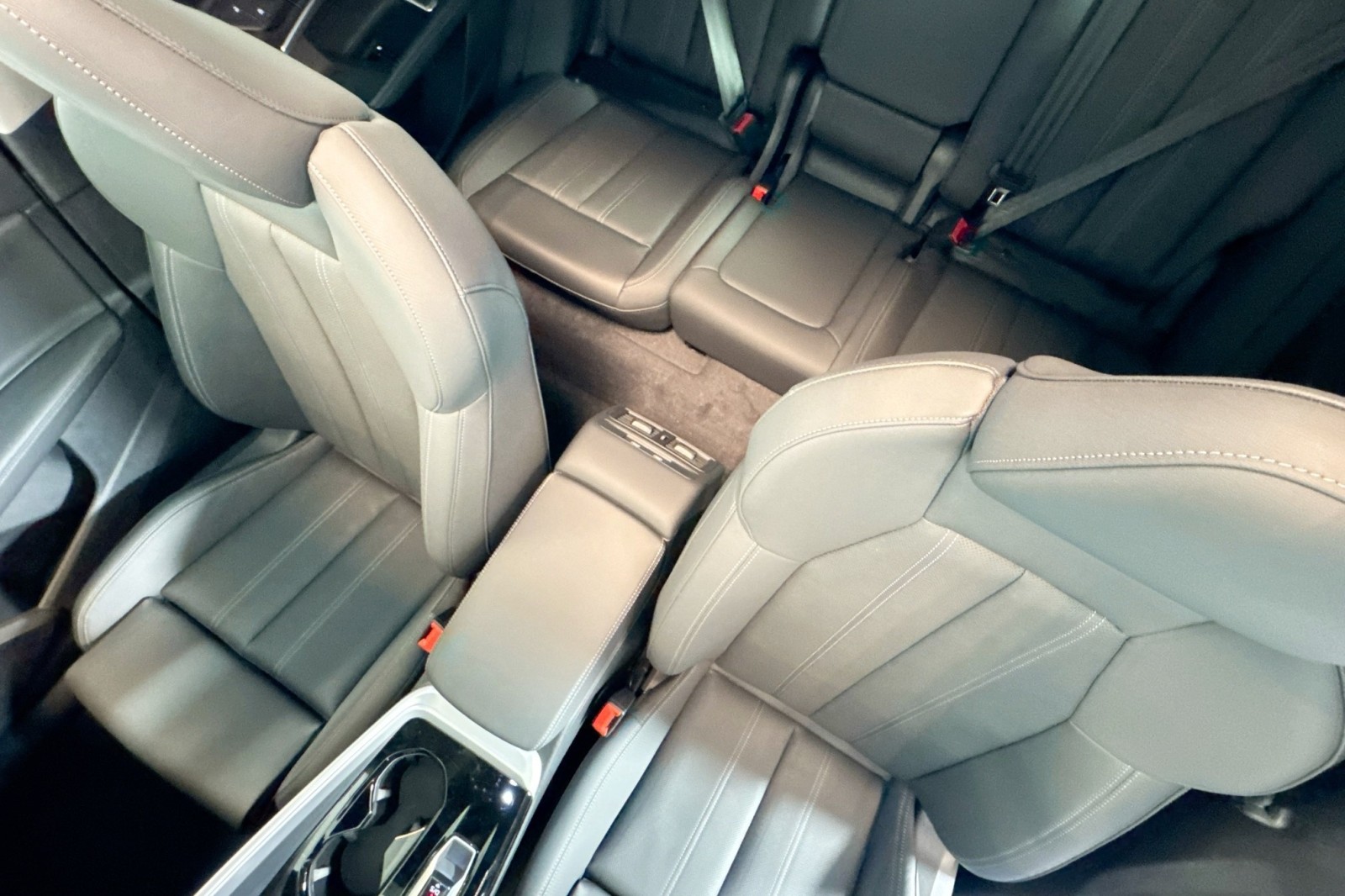 New 2025 Glacier White Metallic Audi Premium Plus 2.0 TFSI quattro image 18