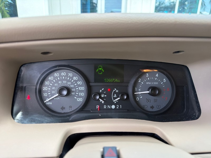 2007 Mercury Grand Marquis LS LOW MILES 52,599 1 OWNER in ,