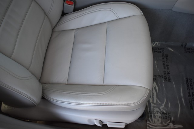 2015 Toyota Camry Hybrid Hybrid Leather Heated Front Seats Keyless Start Sa 39