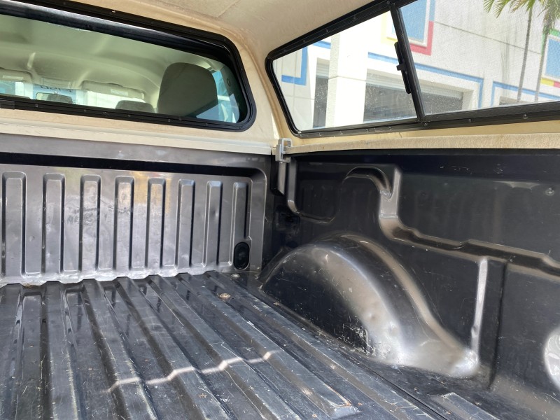 2010 Ford F-150 4 DR CREW XL LOW MILES 34,625 in , 