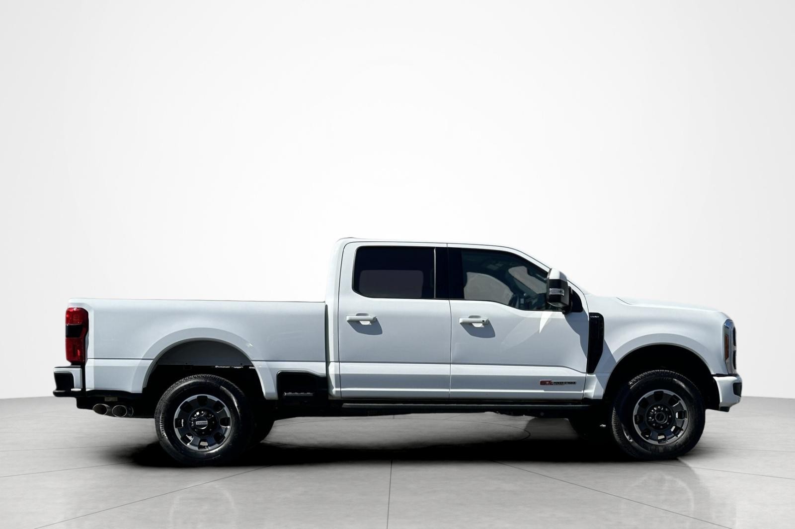 Used 2023 Oxford White Ford LARIAT image 6