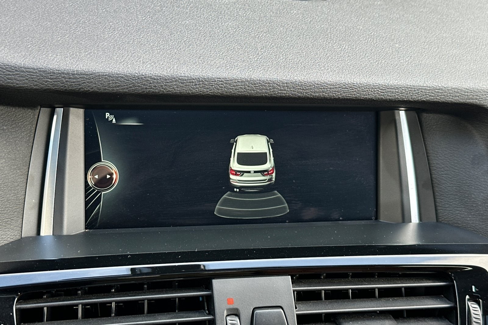 Used 2015 Mineral White Metallic BMW xDrive28i image 19