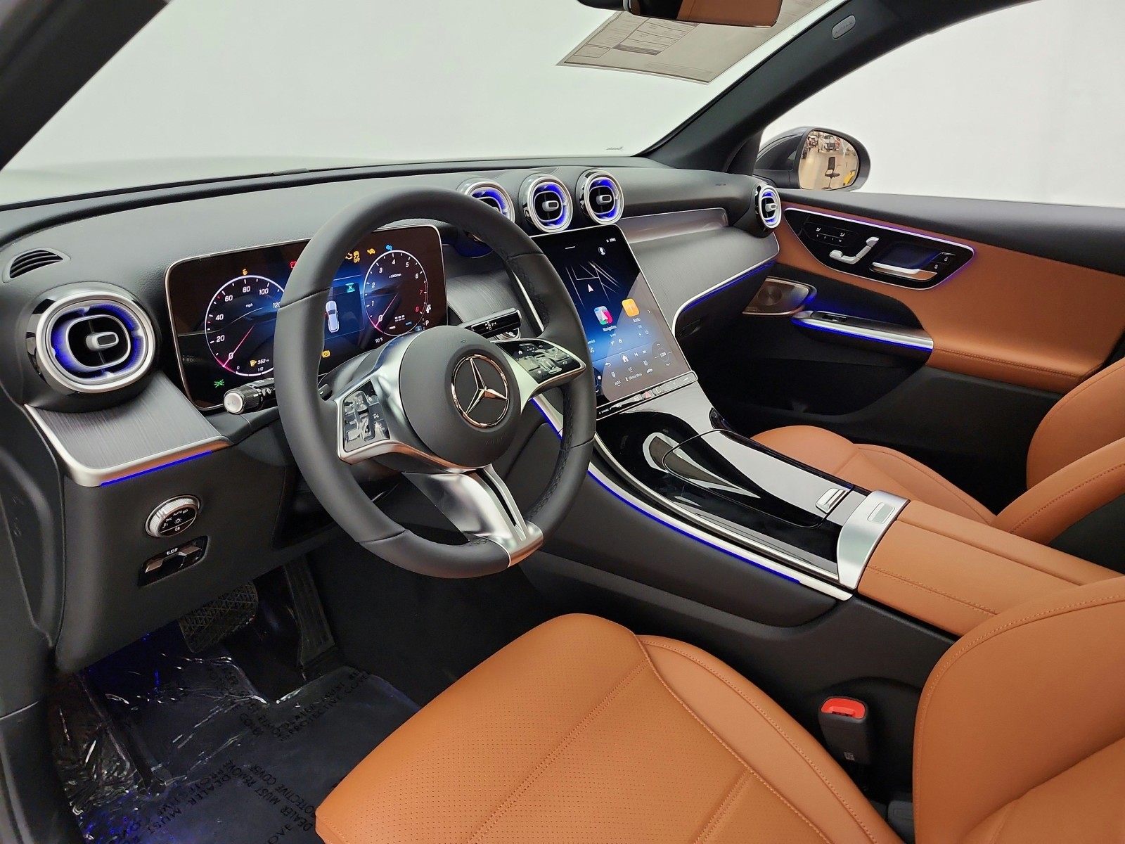 New 2027 Graphite Grey Metallic Mercedes-Benz GLC 300 SUV image 10