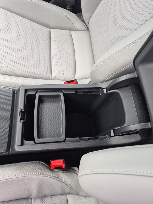 HondaCivic Hatchback Hybrid33