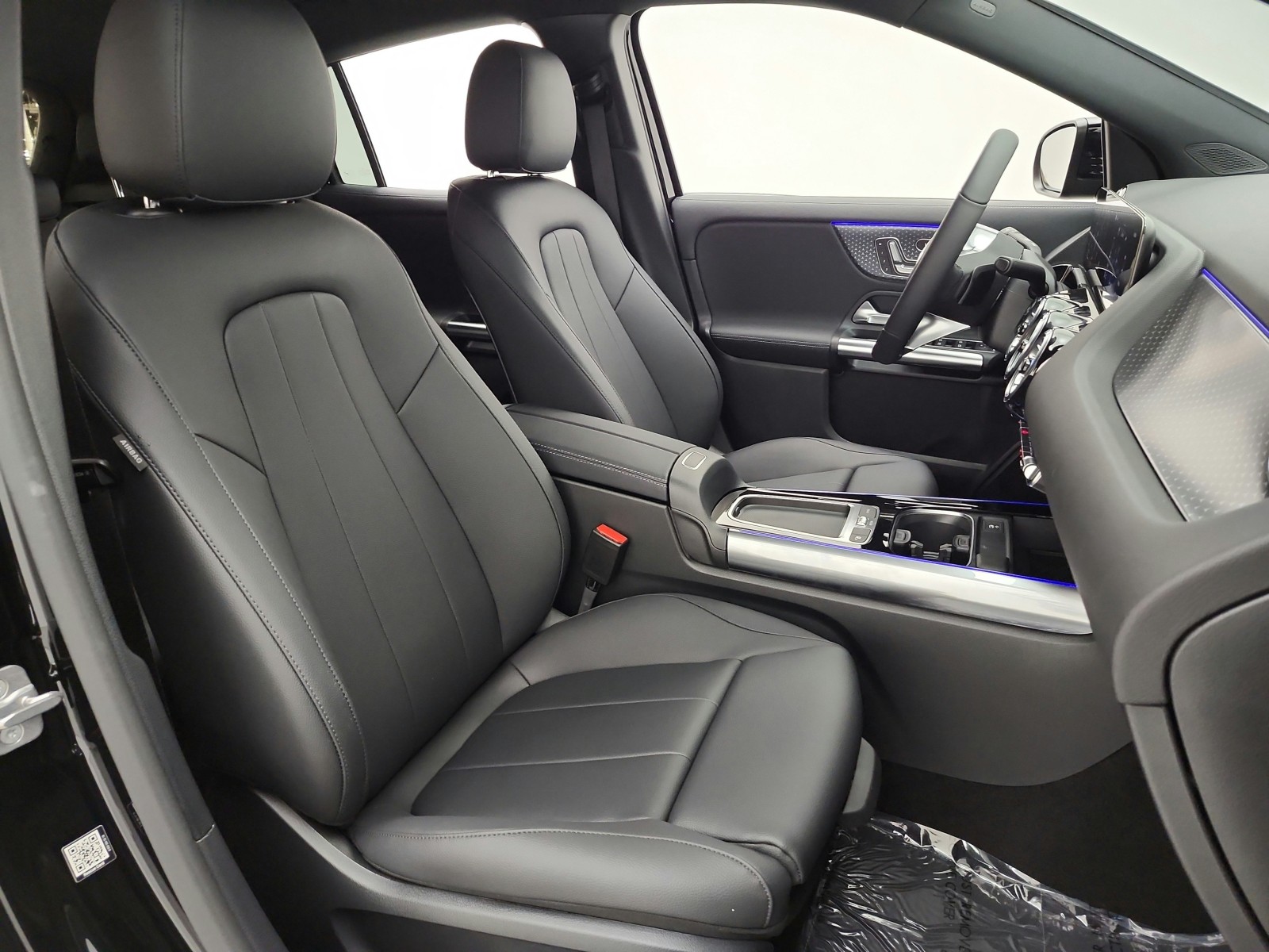 New 2026 Night Black Mercedes-Benz GLA 250 SUV image 14