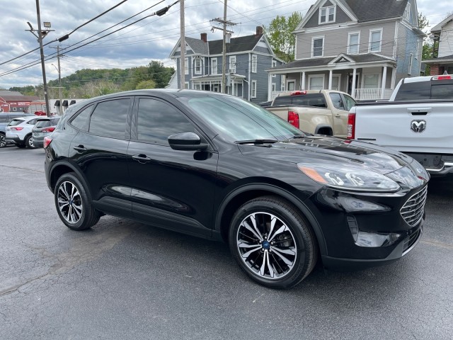 Black 2022 Ford Escape SE AWD SUV / Crossover All-Wheel Drive Automatic