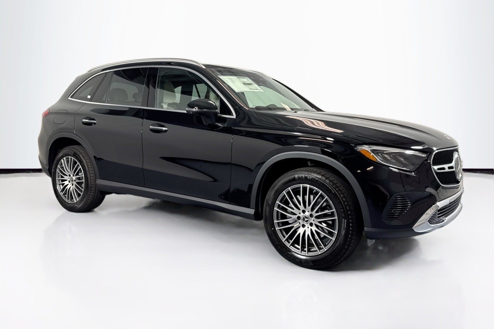 New 2026 Black Mercedes-Benz GLC 300 SUV image 3