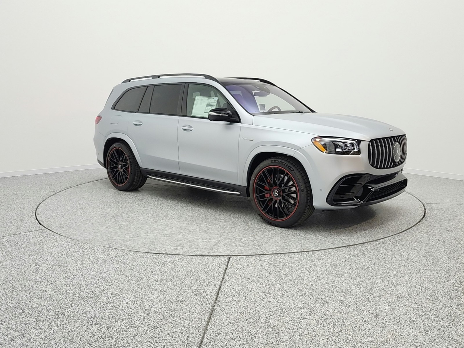 New 2026 CIRRUS SILVER MAGNO Mercedes-Benz AMG® GLS 63 image 3