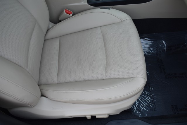 2016 Subaru Legacy Limited AWD Navi Leather Moonroof Blind Spot Rear  41