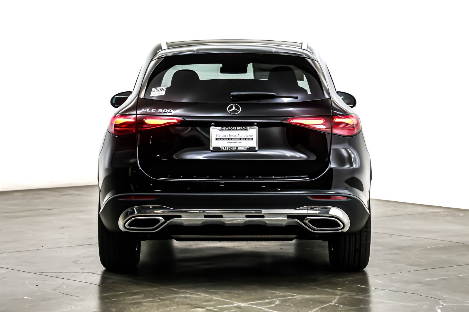 New 2026 Black Mercedes-Benz GLC 300 image 3