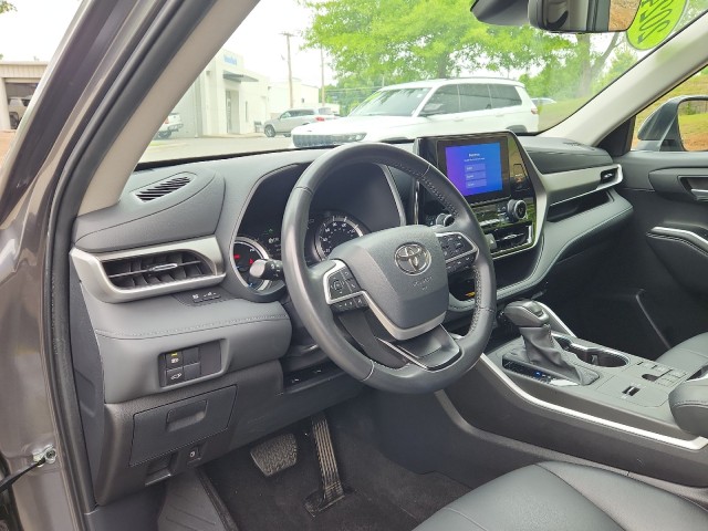 ToyotaHighlander19