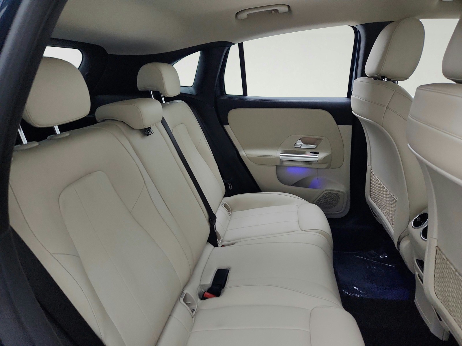 Used 2021 Denim Blue Metallic Mercedes-Benz GLA 250 image 28