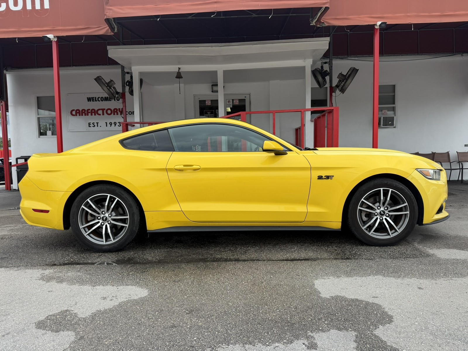 2016 Ford Mustang - $12,977