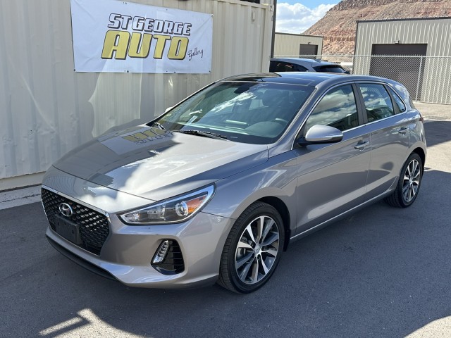  2020 Hyundai Elantra GT Preferred FWD   
