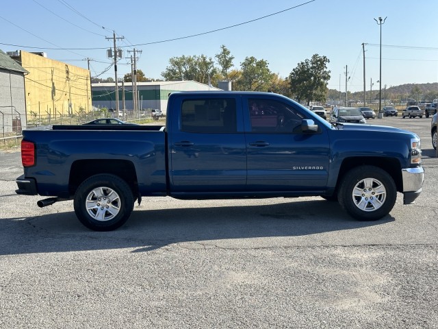 2017 Chevrolet Silverado 1500 LT 2