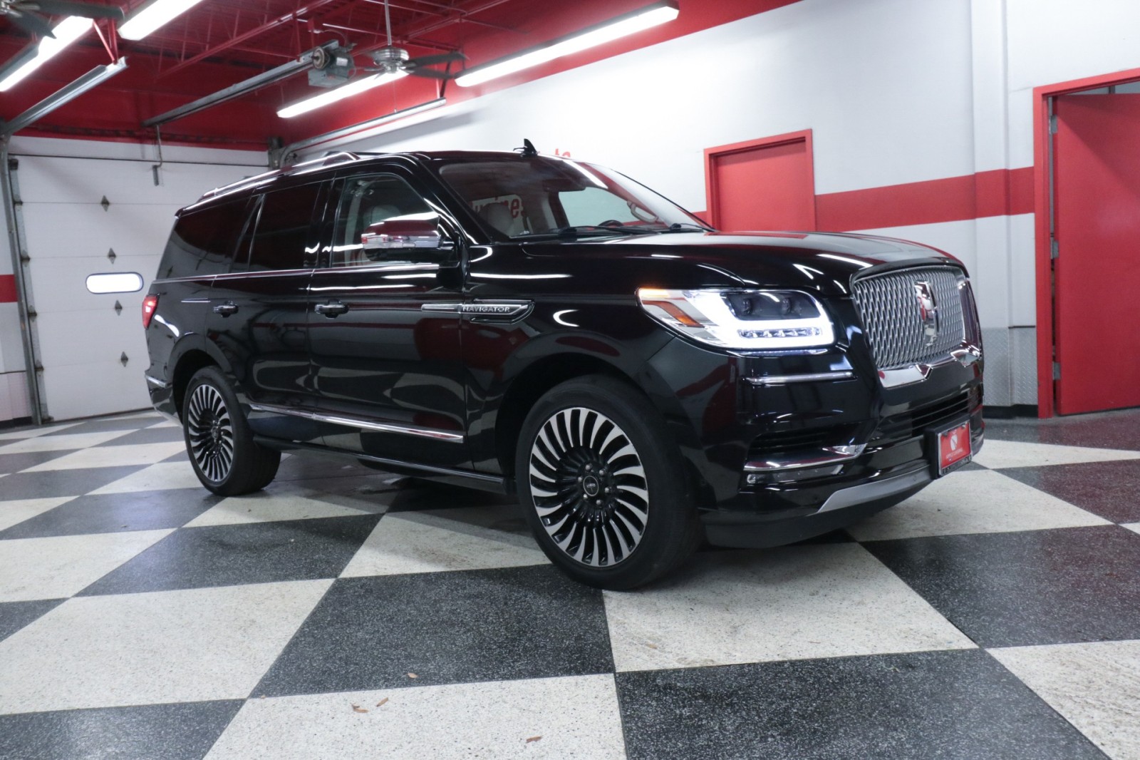 Used Car 2020 Lincoln Navigator  Black Label For Sale Under $50,000 In Austin, Texas