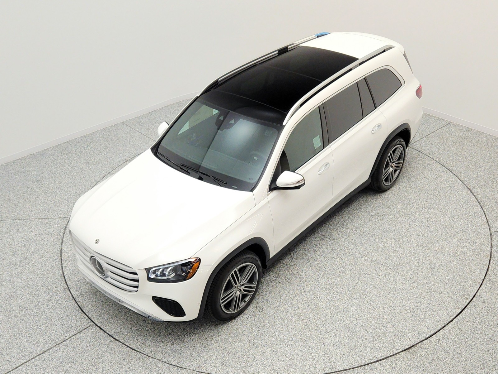 New 2026 Polar White Mercedes-Benz GLS 450 4MATIC® SUV image 16