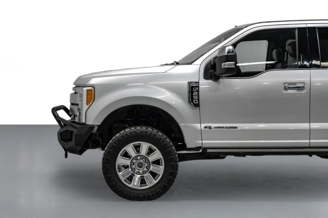 2019 Ford F-250 Platinum 10