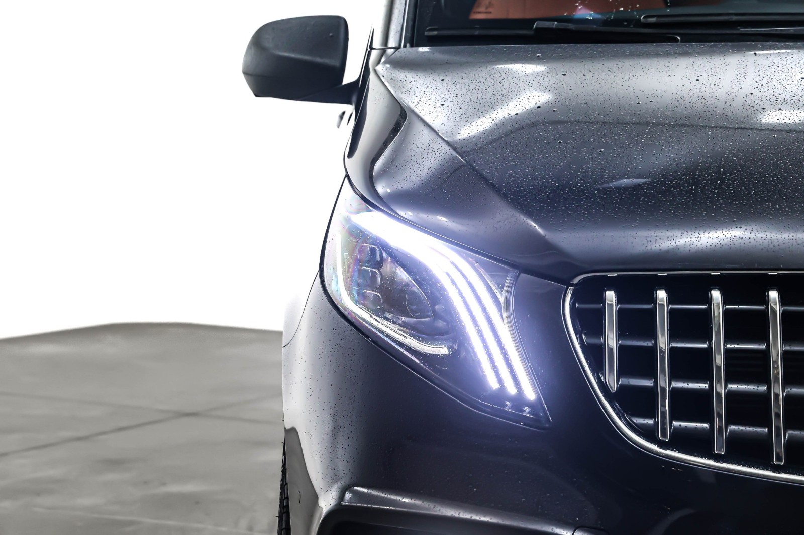 Used 2023 Graphite Grey Metallic Mercedes-Benz Standard Roof 126 Wheelbase image 14