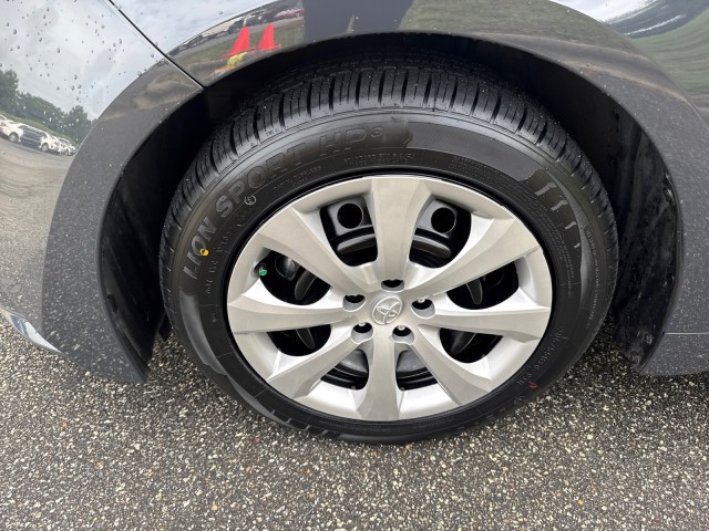 ToyotaCorolla13