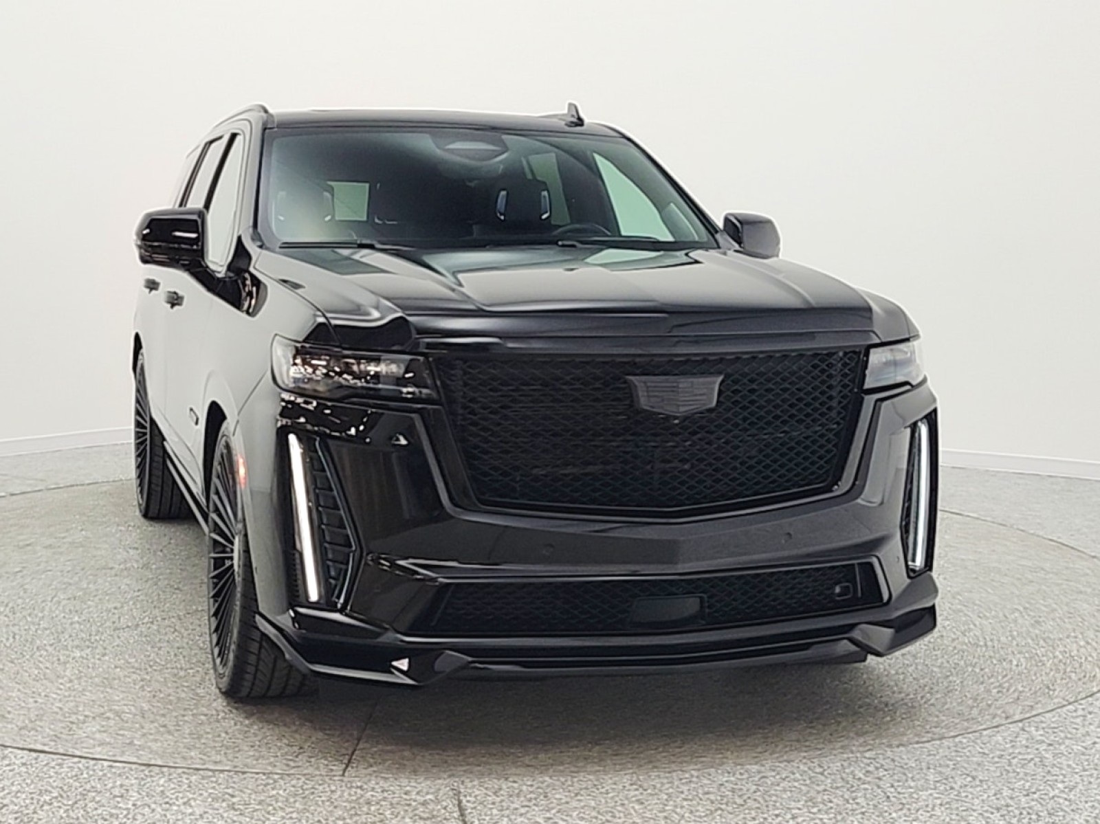 Used 2023 Black Raven Cadillac AWD 4dr V-Series image 2