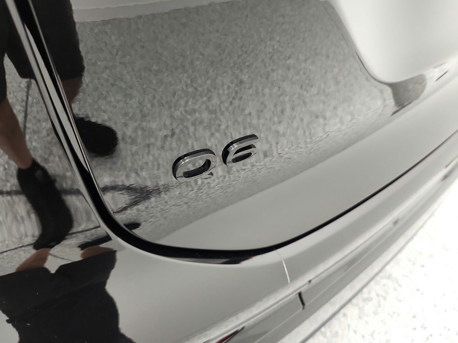 Used 2025 Mythos Black Metallic Audi Premium Plus RWD image 24