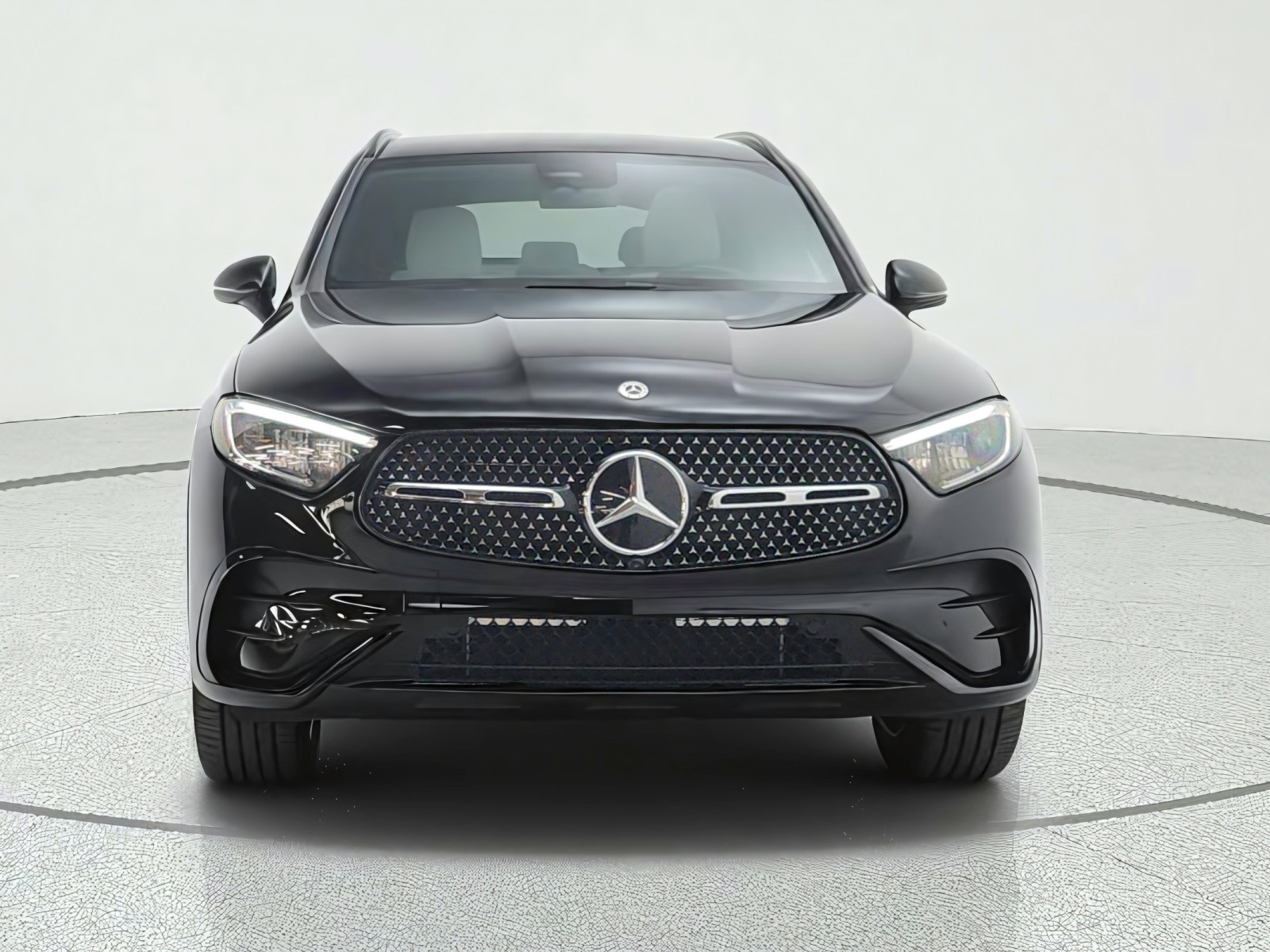 New 2027 Black Mercedes-Benz GLC 300 SUV image 2