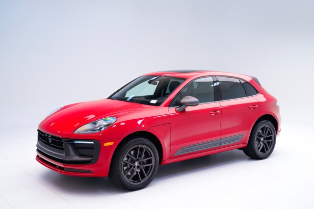 2024  Macan T in , 