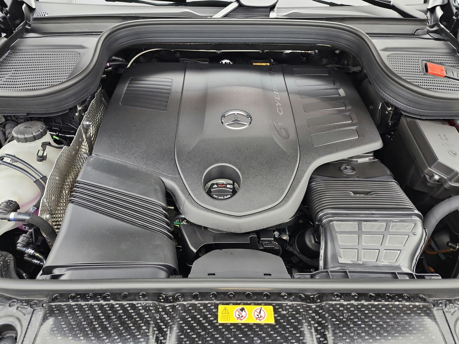 New 2026 Black Mercedes-Benz GLS 450 4MATIC® SUV image 12