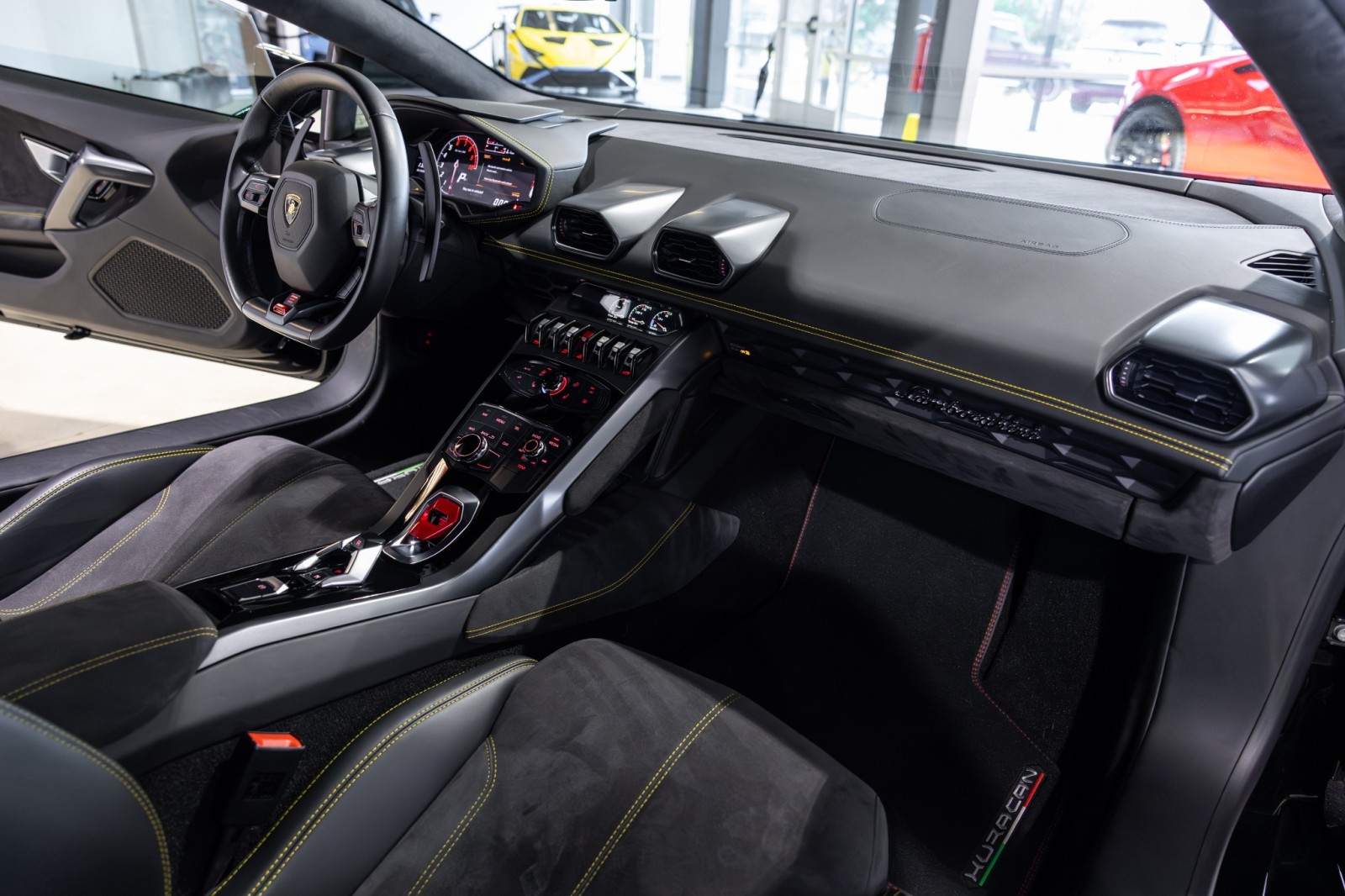 Used Car 2015 Lamborghini Huracan  For Sale Under $220,000 In Boerne, Texas