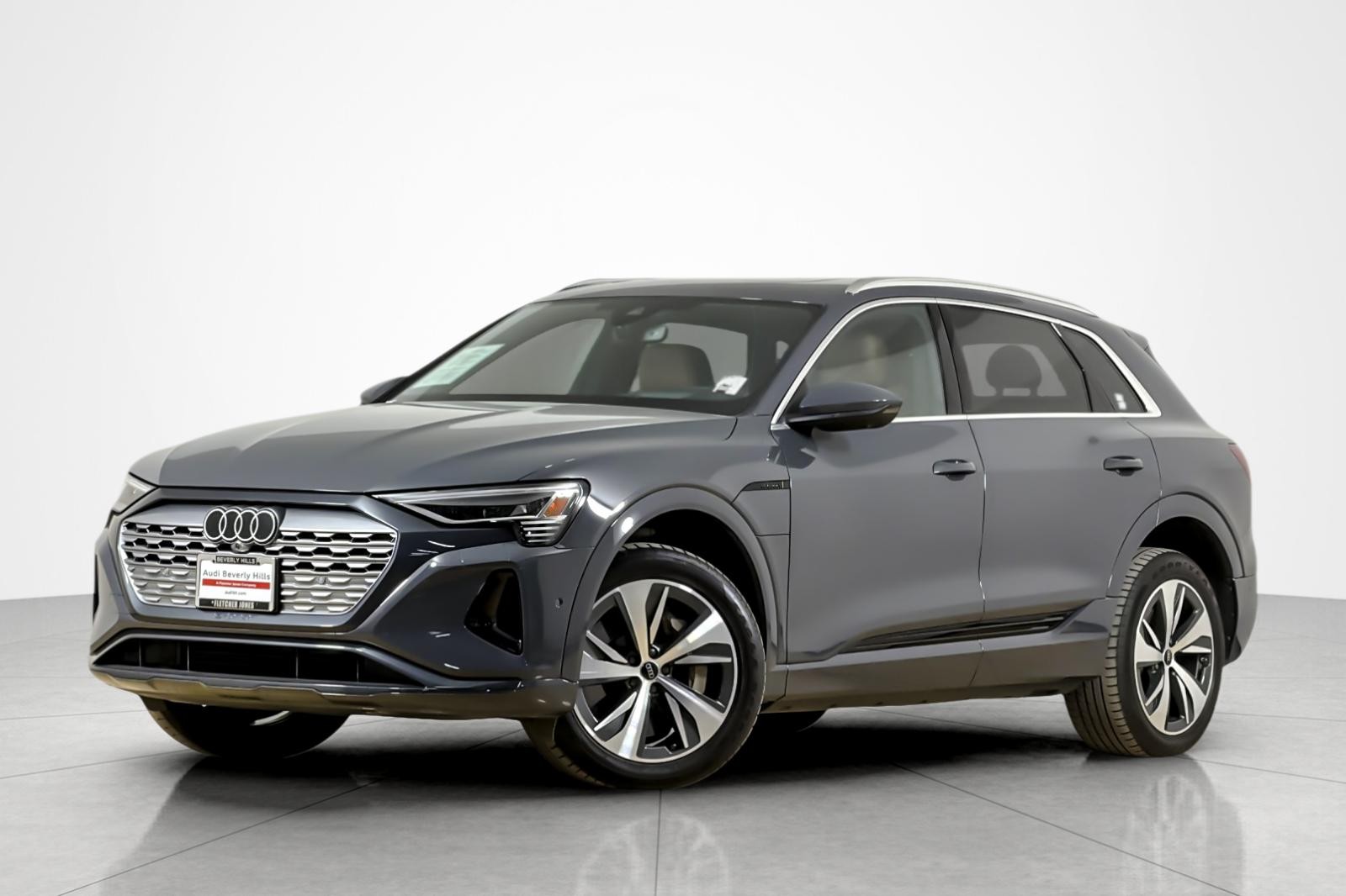 2024 Audi Q8 e-tron Prestige quattro
