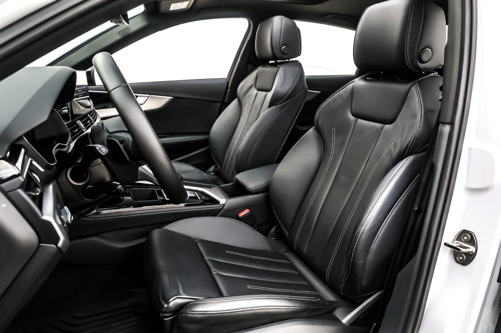 Used 2023 Glacier White Metallic Audi S line Premium Plus 45 TFSI quattro image 15