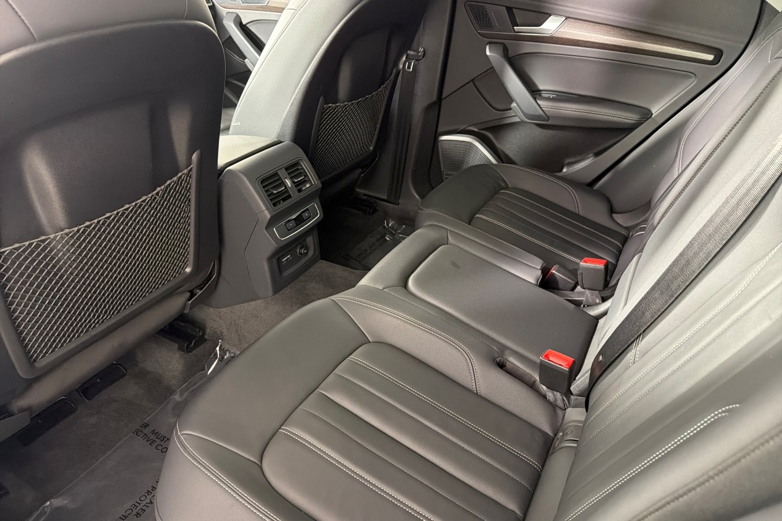 Used 2023 Mythos Black Metallic Audi Premium Plus 40 TFSI quattro image 11