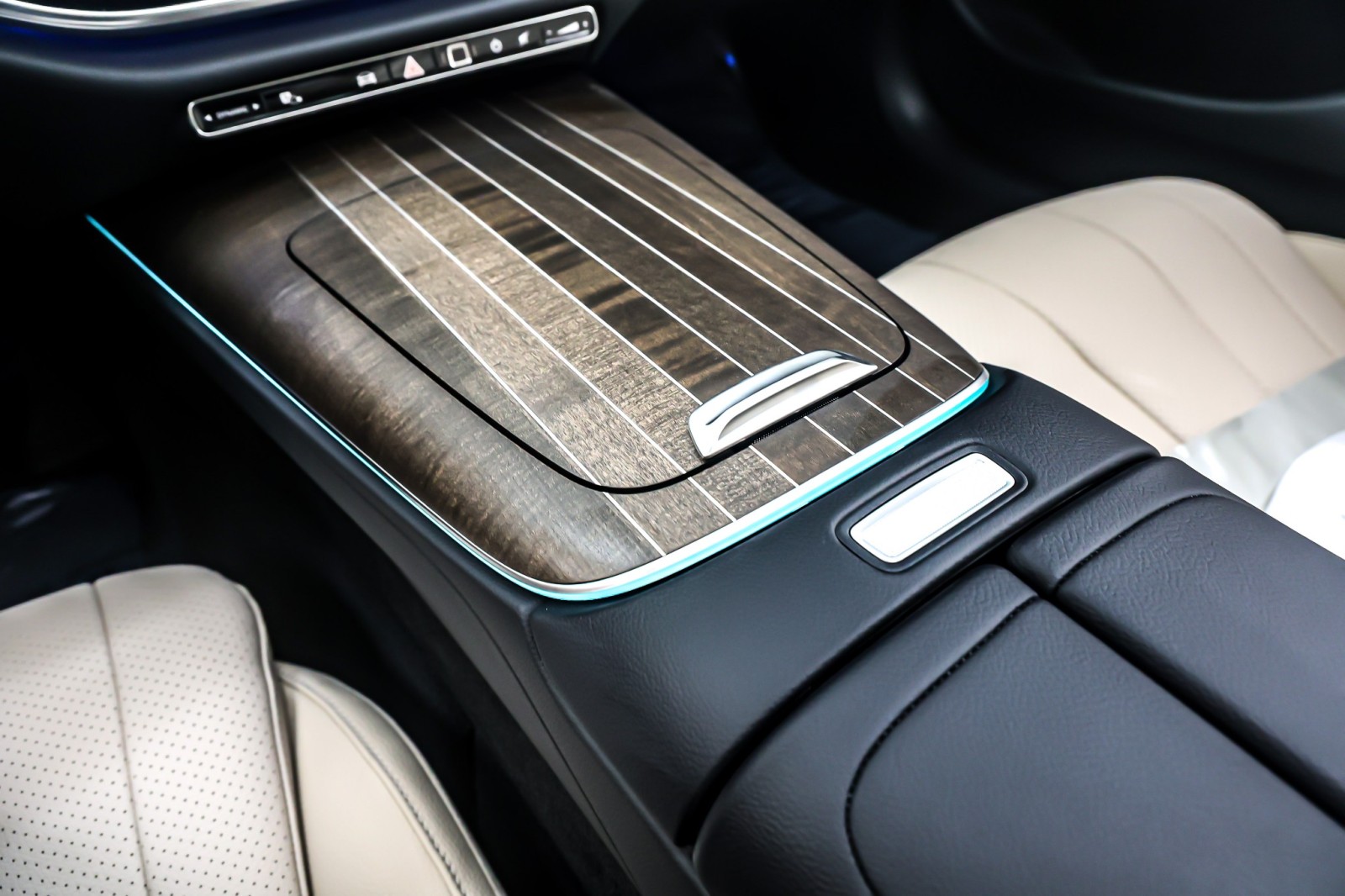 New 2026 Polar White Mercedes-Benz E 350 image 6