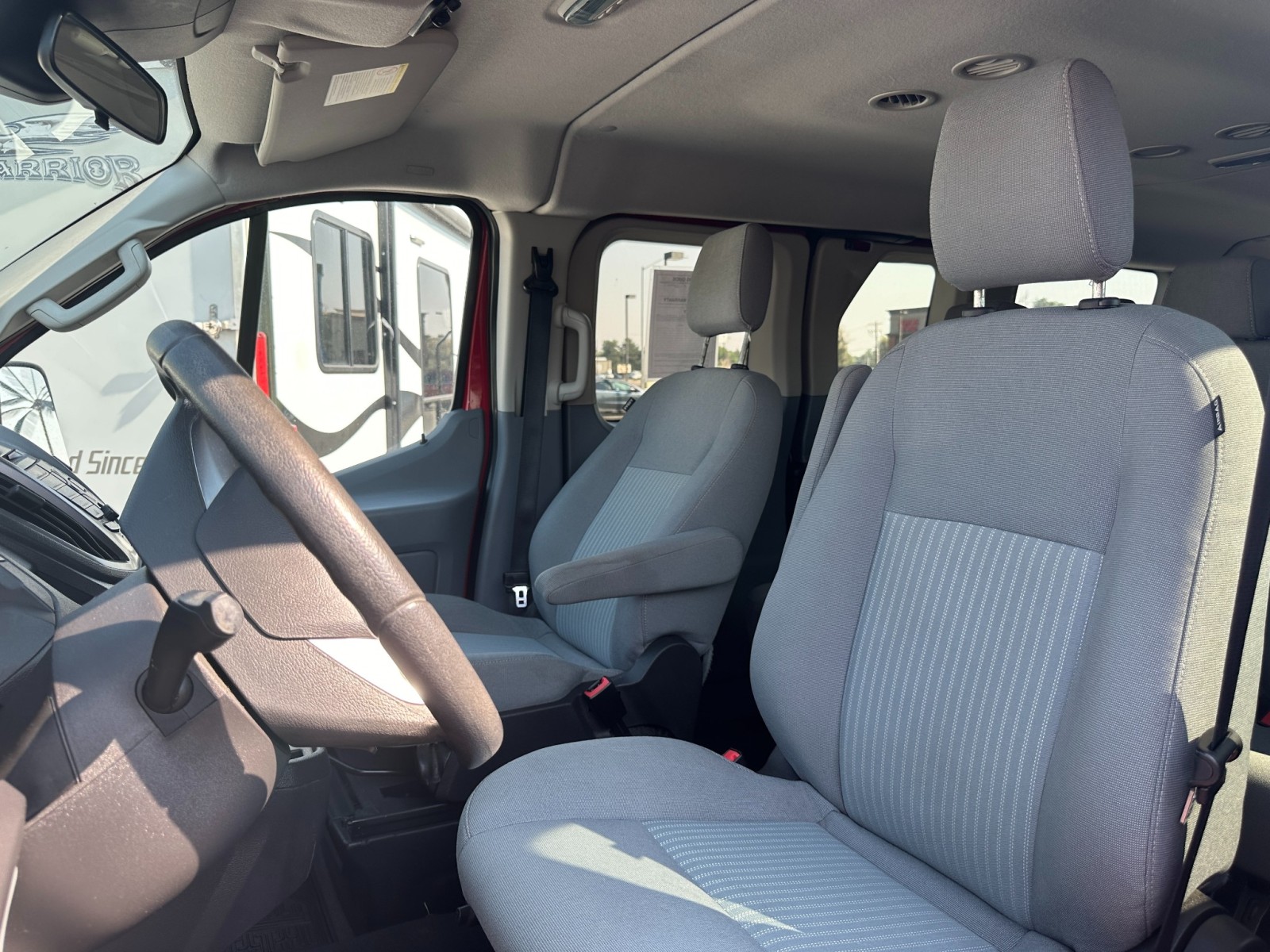 2015 Ford Transit Wagon XLT 11