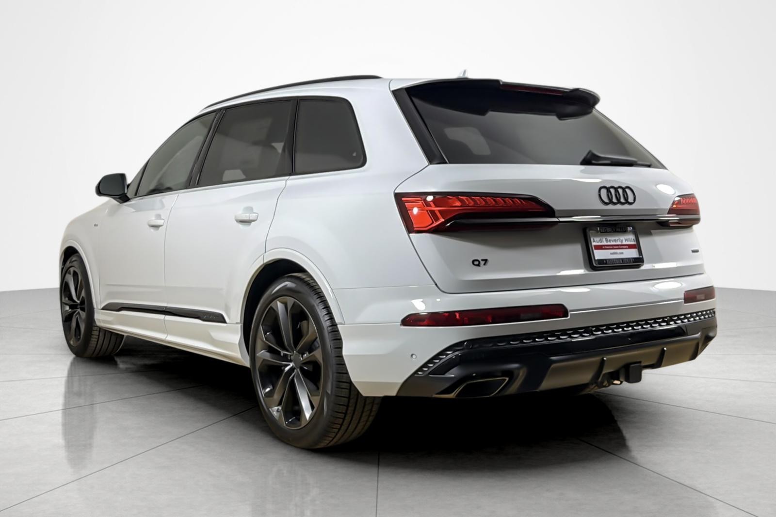 New 2026 Glacier White Metallic Audi S line Premium Plus 55 quattro *Ltd Avail* image 4