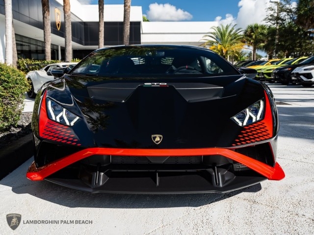 Lamborghini Huracan STO