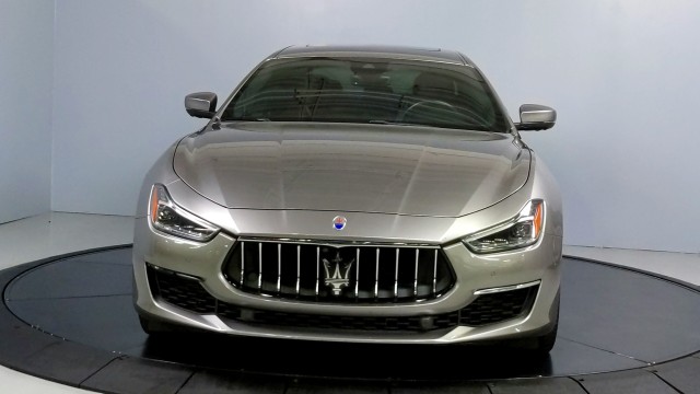 2020 Maserati Ghibli GranLusso 2