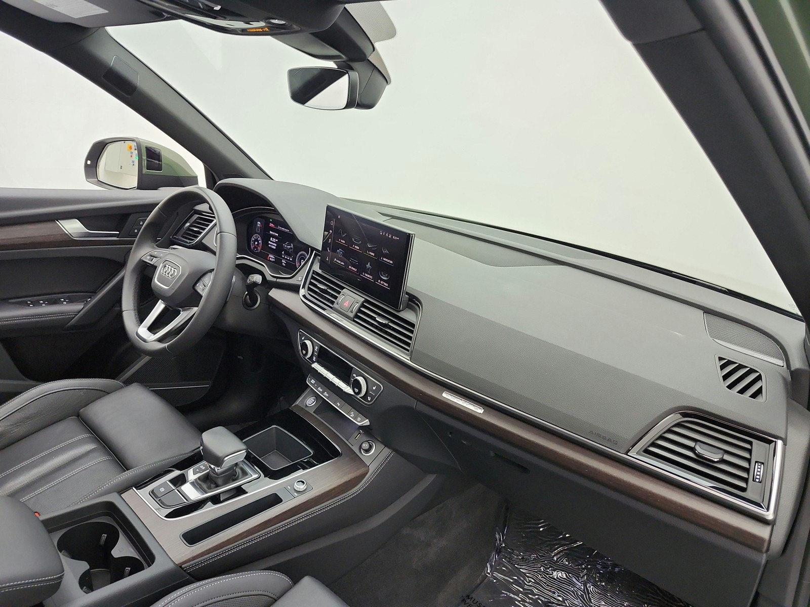 Used 2023 District Green Metallic Audi S line Premium Plus 45 TFSI quattro image 19